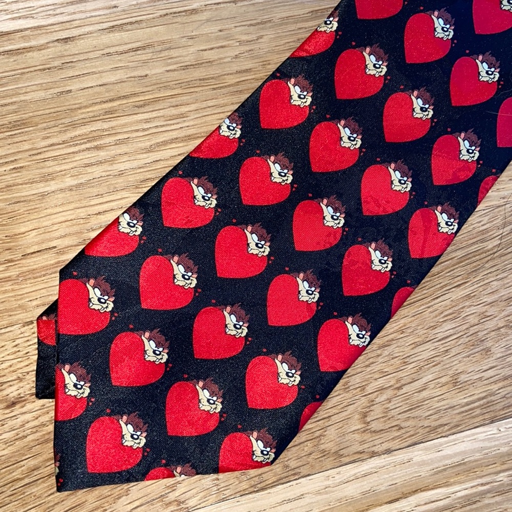 Vintage Taz Tasmanian Devil 1997 Looney Tunes Neck Tie Valentine’s Love Hearts